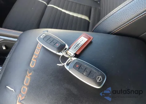 2023 Nissan Pathfinder Rock Creek 4Wd z USA, uszkodzony, nr VIN 5N1DR3BD7PC215744